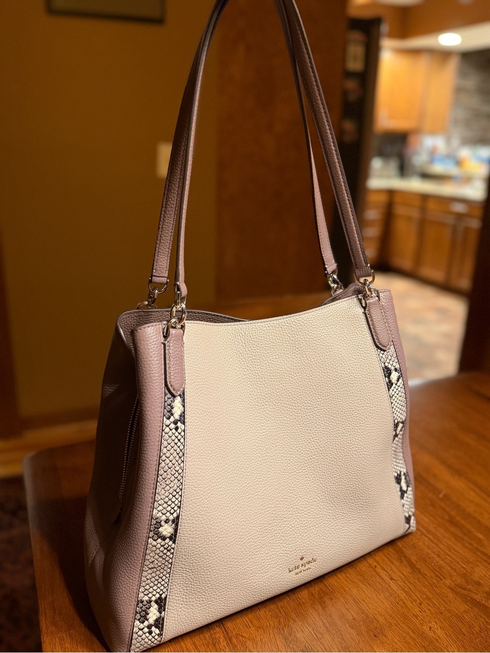 Kate Spade NWOT Color block Pebbled Leather Triple Compartment Tote Snake Print - Picture 1 of 11